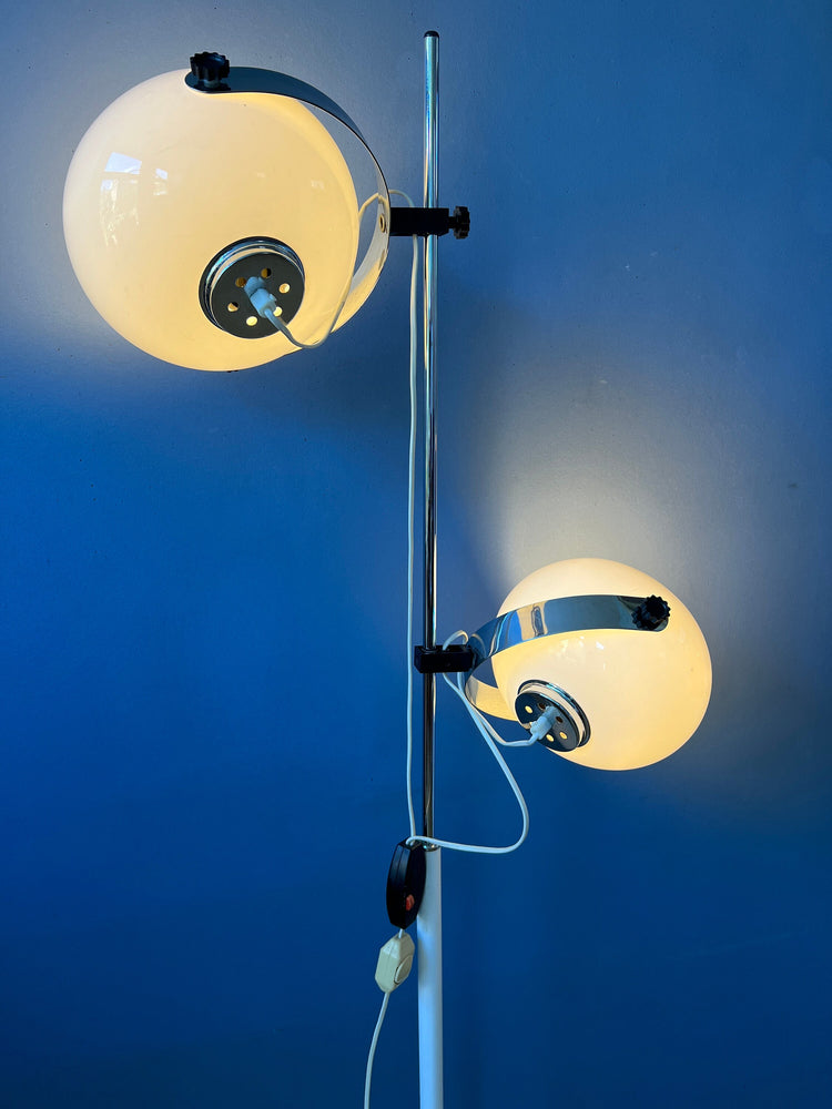 White Mid Century Dijkstra Mushroom Floor Lamp