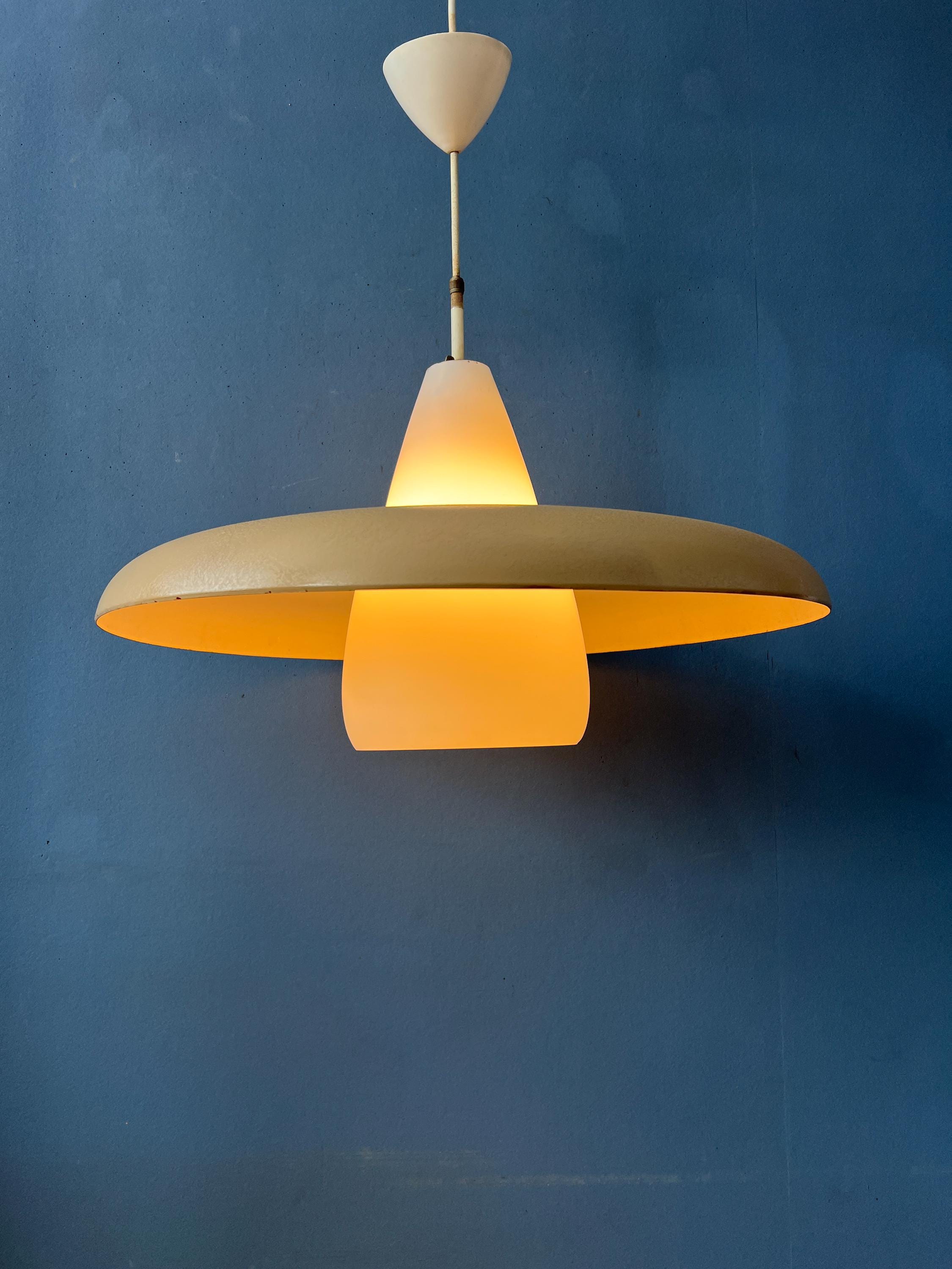 Pendant Lamp by Louis Kalff ビンテージ ランプ 北欧 Pendant Lamp by Louis Kalff ビンテージ ランプ 北欧 Pendant