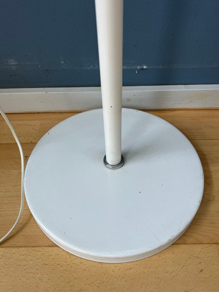 White Mid Century Dijkstra Mushroom Floor Lamp