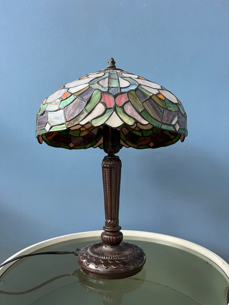 Small Stained Glass Tiffany Art Deco Table Lamp