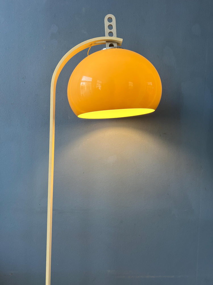 White Mushroom Space Age Floor Lamp by Dijkstra