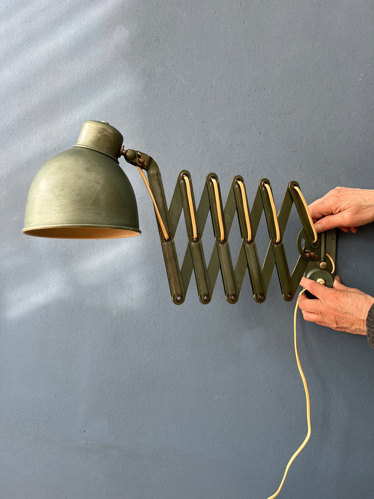 Green Metal Industrial Bauhaus Scissor Wall Lamp