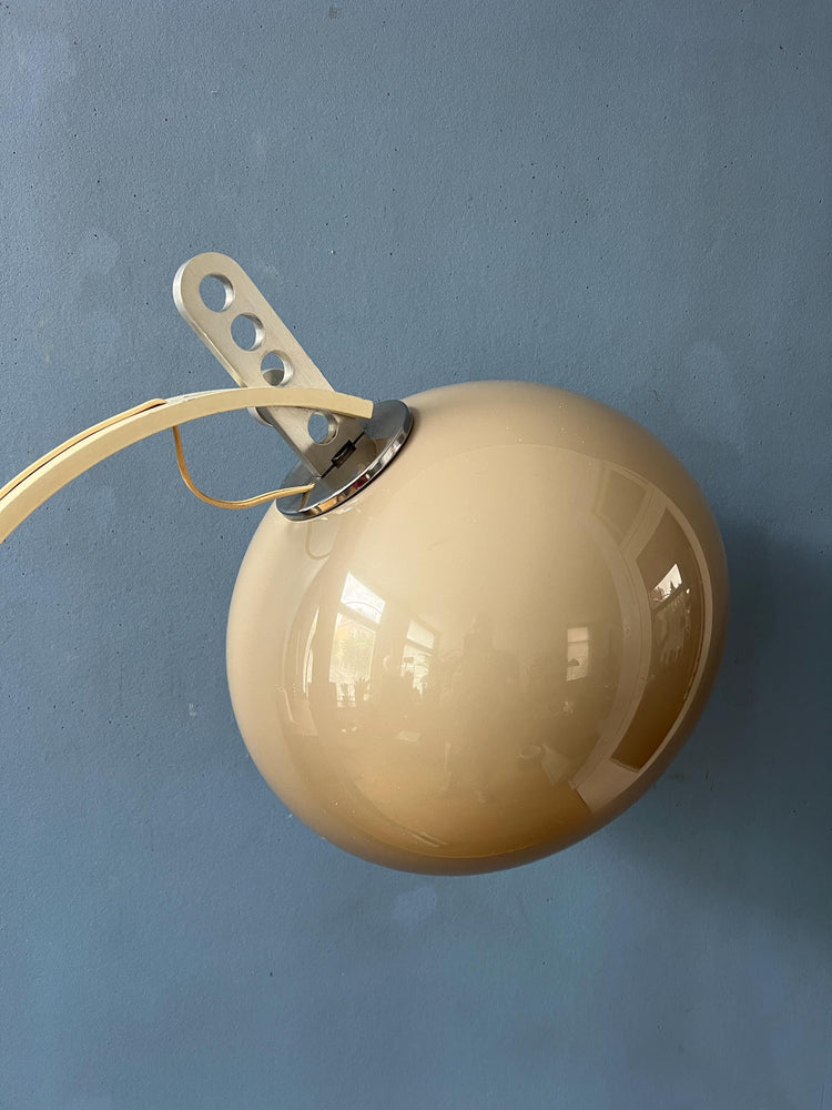 White Mushroom Space Age Floor Lamp by Dijkstra
