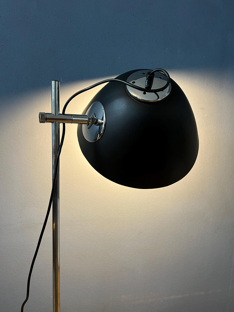 Black Mid Century Dijkstra Flexible Desk Lamp
