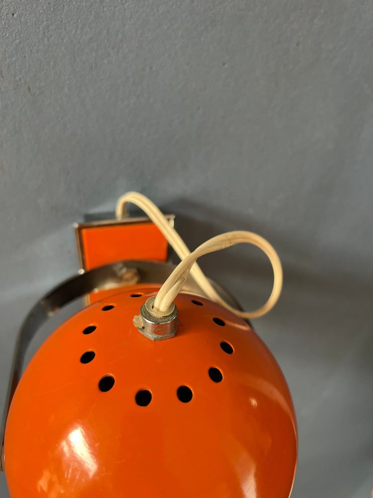 Anvia Eyeball Space Age Wall Lamp