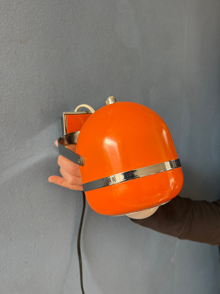 Anvia Eyeball Space Age Wall Lamp