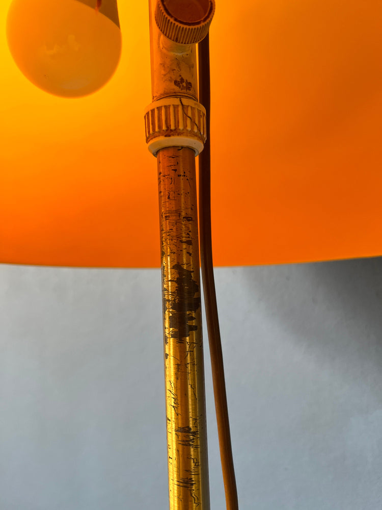 Vintage Guzzini Lucerna Floor Lamp | Mid Century 70s Lighting | Space Age Light