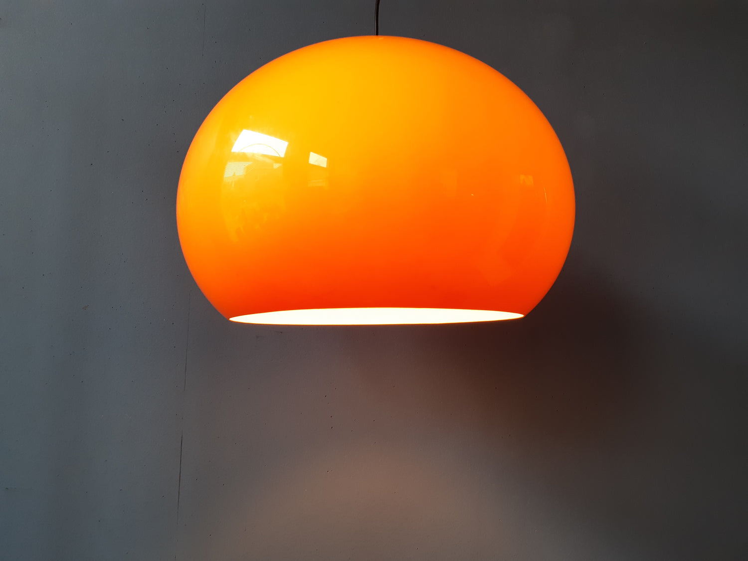 Guzzini Pendant Lamp (Space Age Lamp)