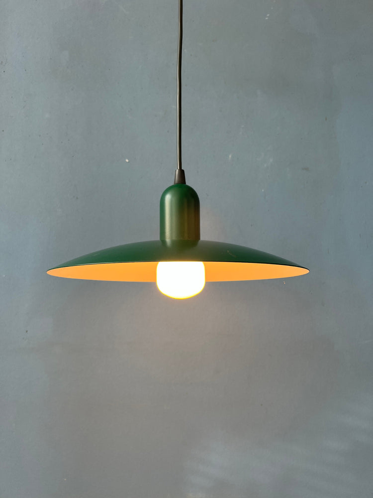 Dark Green Delicate Metal Saucer Pendant Lamp