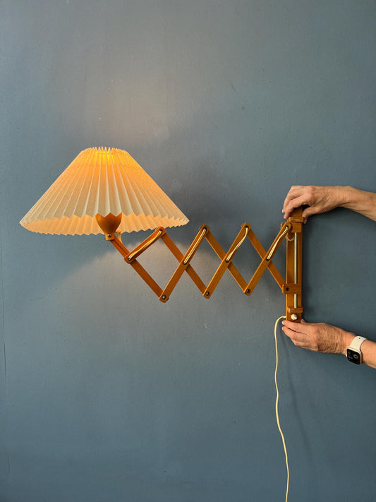 Pleated Shade Vintage Wooden Scissor Wall Lamp