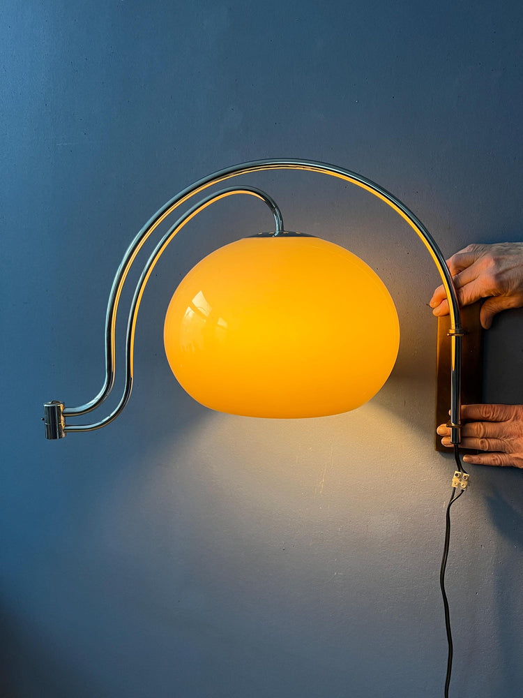 Dijkstra Mid Century Mushroom Arc Wall Lamp
