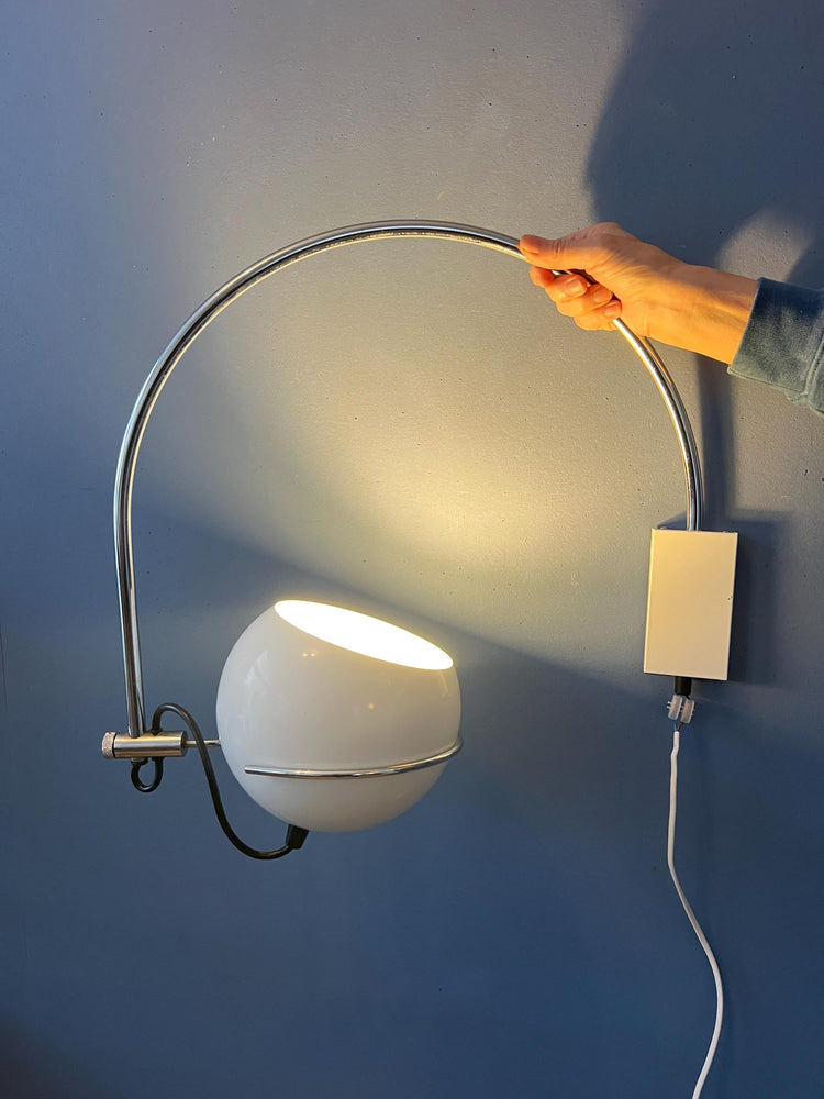 White Vintage Space Age Arc Wall Lamp by GEPO