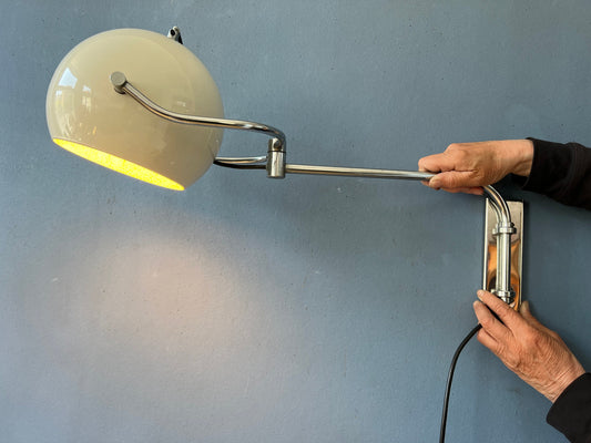 GEPO Eyeball Wall Lamp - Beige Space Age Light - Mid Century Sconce