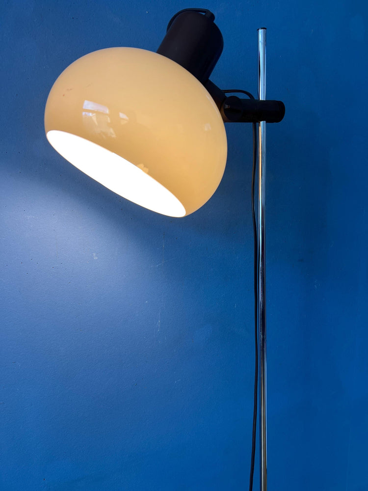 Mushroom Floor Lamp - Herda Standing Light - Space Age Decor