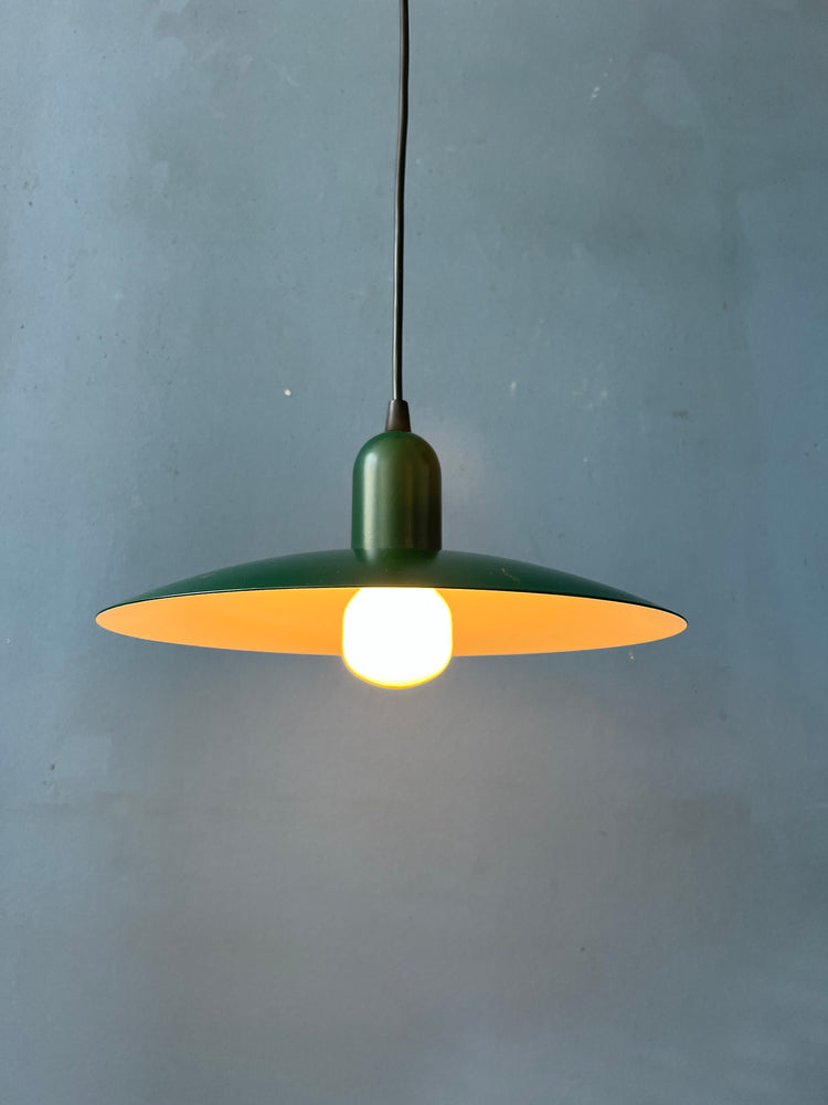 Dark Green Delicate Metal Saucer Pendant Lamp