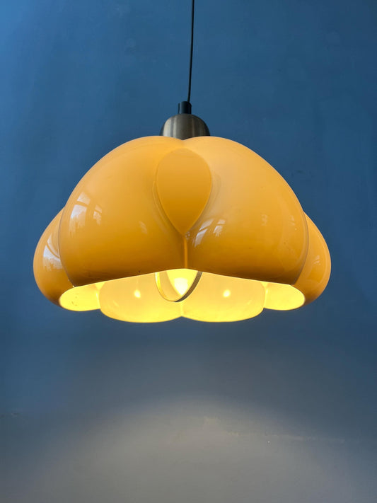 Herda Space Age Flower Plexiglass Pendant Lamp