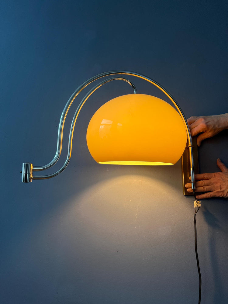 Dijkstra Mid Century Mushroom Arc Wall Lamp