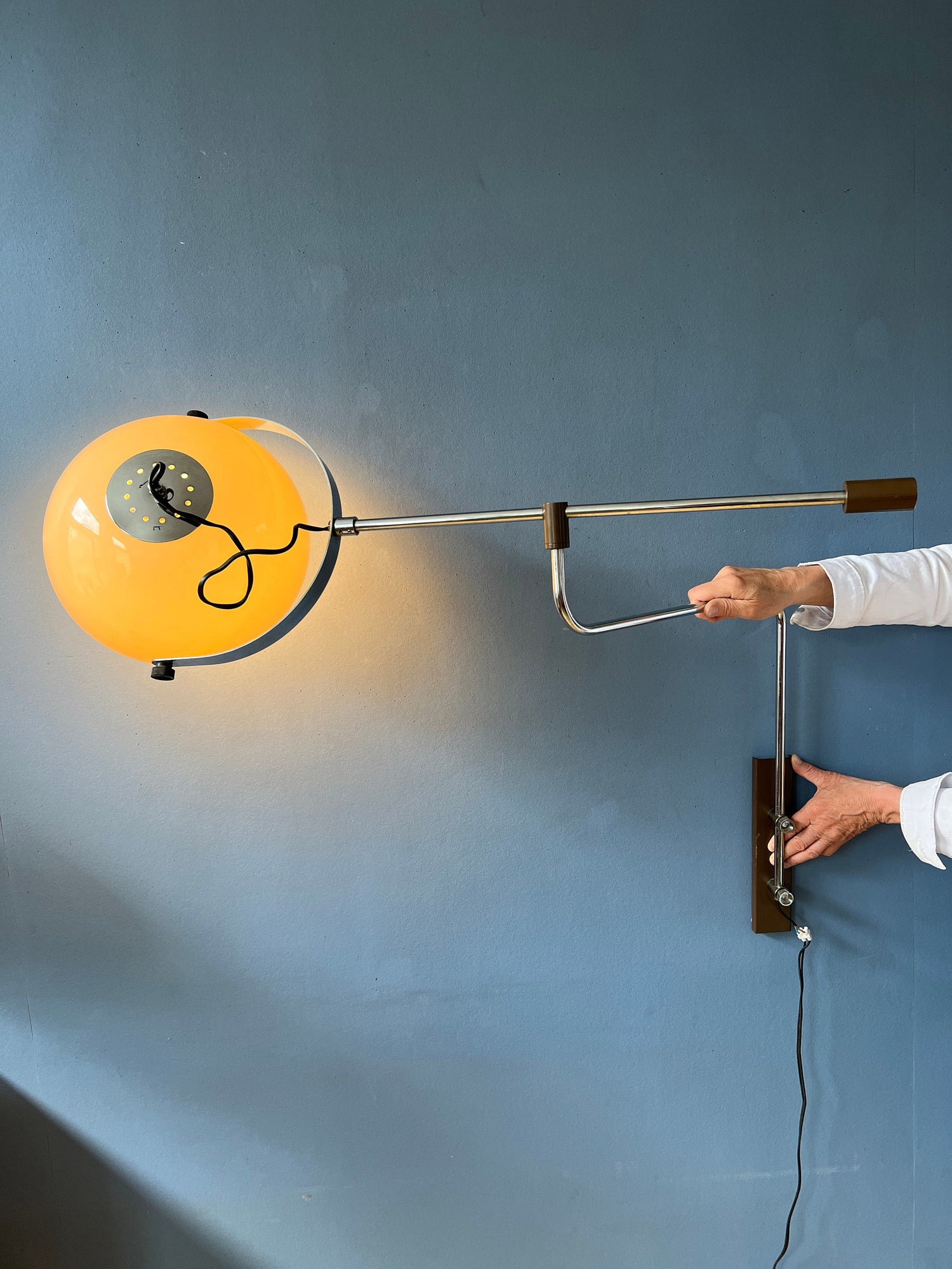 space age lamp, dijkstra wall lamp, dijkstra lamp, mushroom lamp
