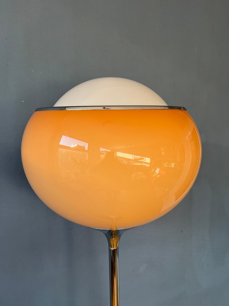 Vintage Guzzini Flash 'Bud Grande' Space Age Floor Lamp